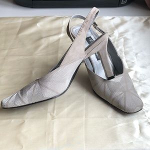 Sling back suede sandal